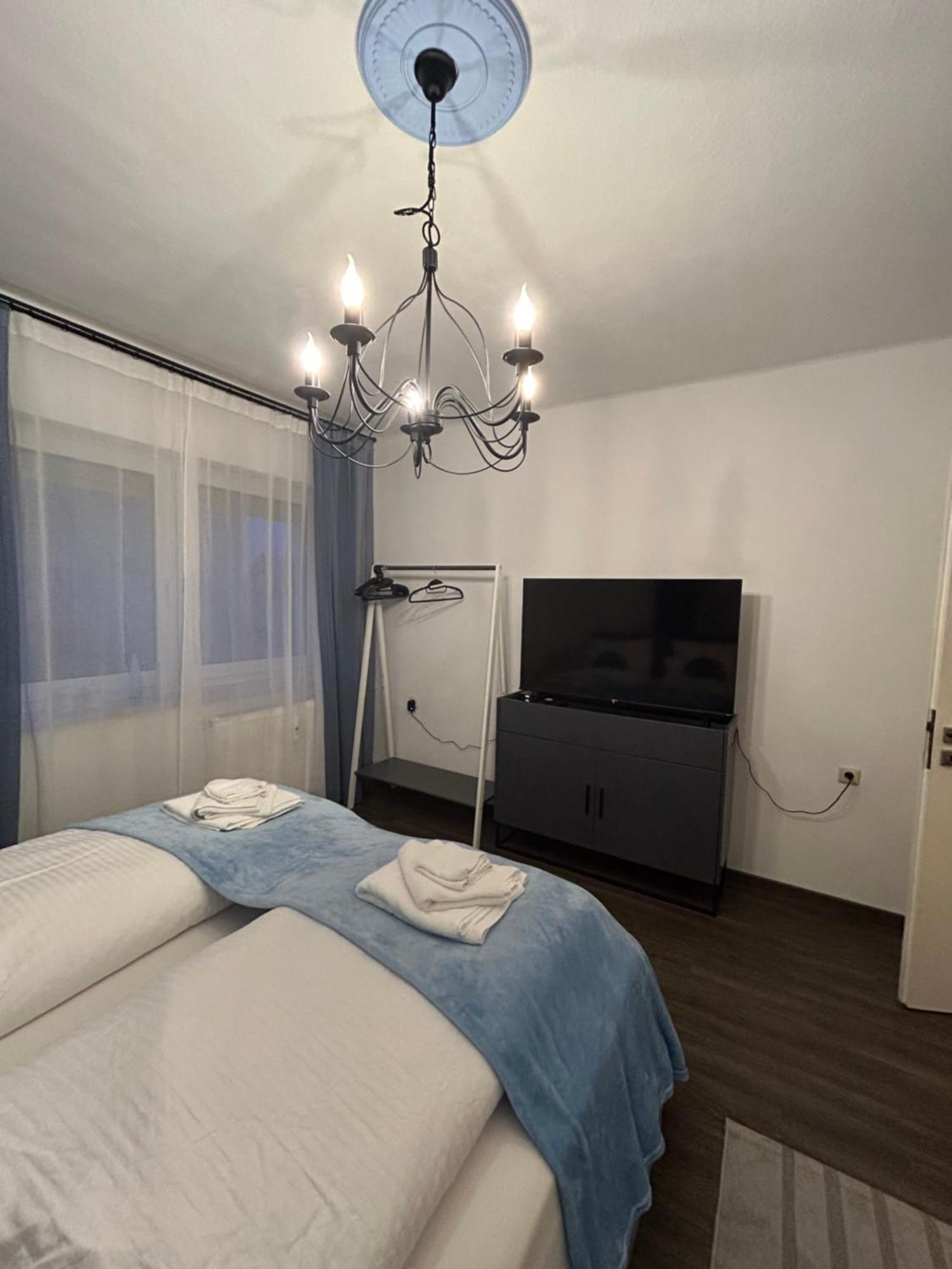 Mintara Apartment Charme Der Stadt Parkplatz Netflix Und Sky Lichtenfels  Exteriér fotografie